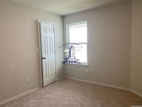 6231 Windy Green San Antonio TX 78218