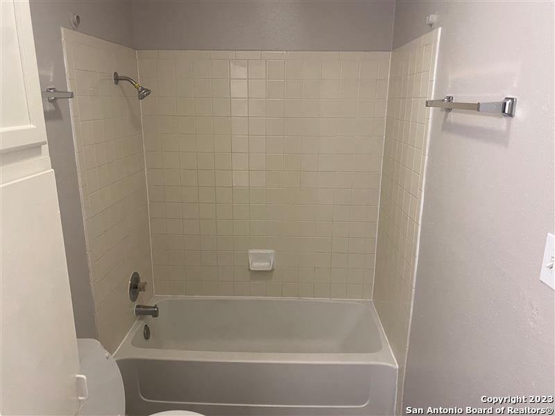 7920 Falcon Ridge San Antonio TX 78239