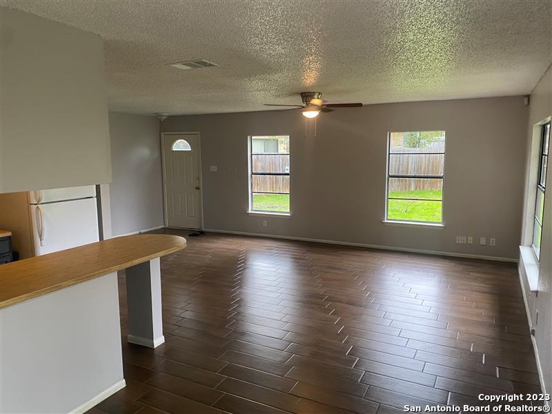 7920 Falcon Ridge San Antonio TX 78239