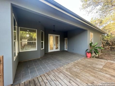 101 Cielo Vista Canyon Lake TX 78133