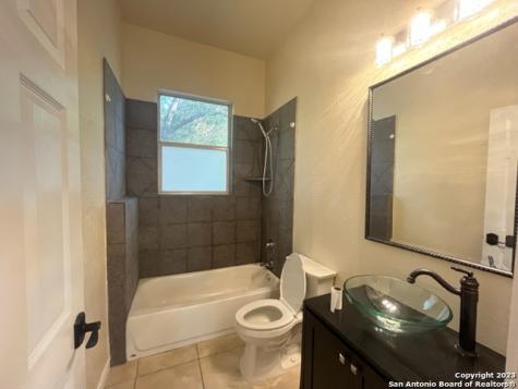101 Cielo Vista Canyon Lake TX 78133