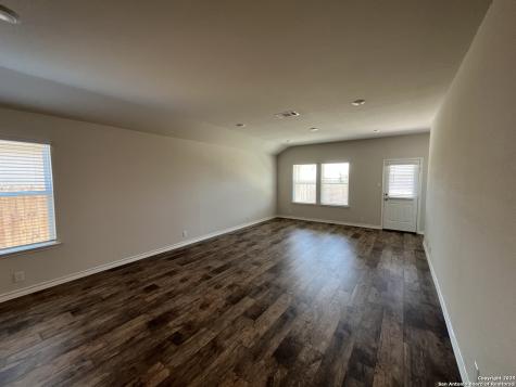 5518 Stormie Keep San Antonio TX 78266