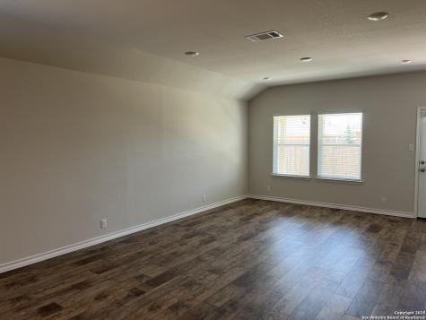 5518 Stormie Keep San Antonio TX 78266