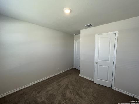 5518 Stormie Keep San Antonio TX 78266