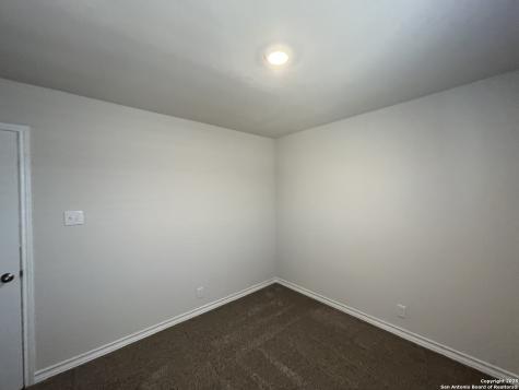 5518 Stormie Keep San Antonio TX 78266