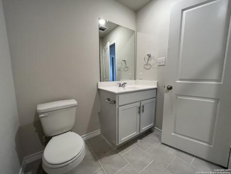 5518 Stormie Keep San Antonio TX 78266