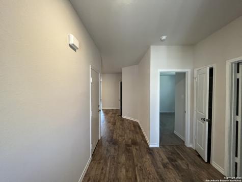5518 Stormie Keep San Antonio TX 78266