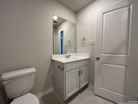 5518 Stormie Keep San Antonio TX 78266