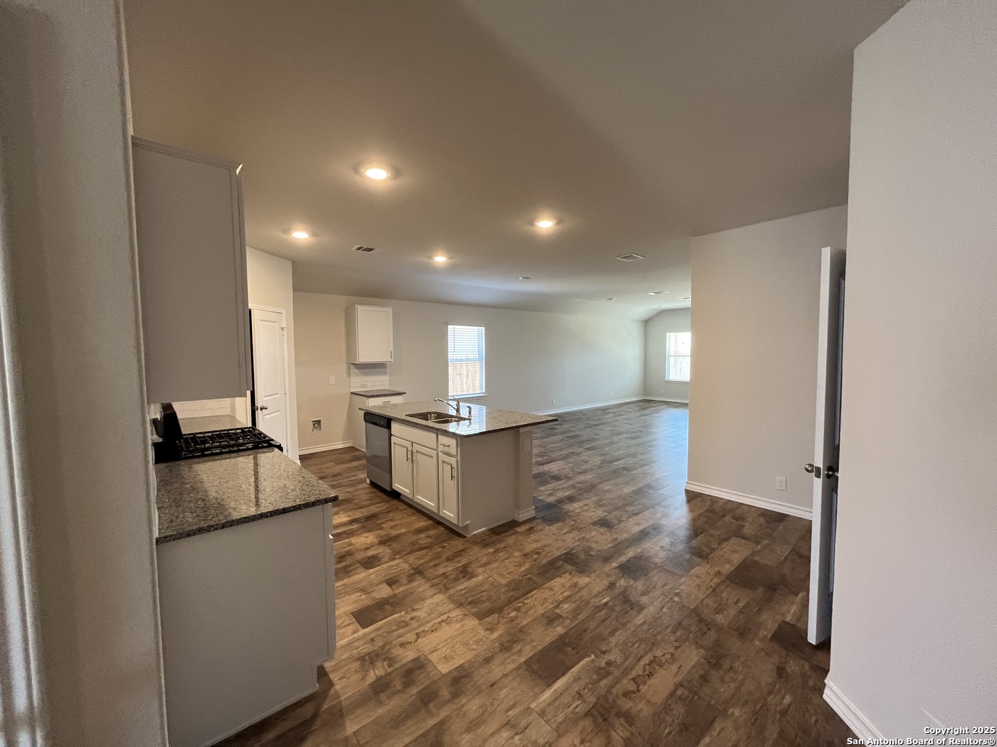 5518 Stormie Keep San Antonio TX 78266