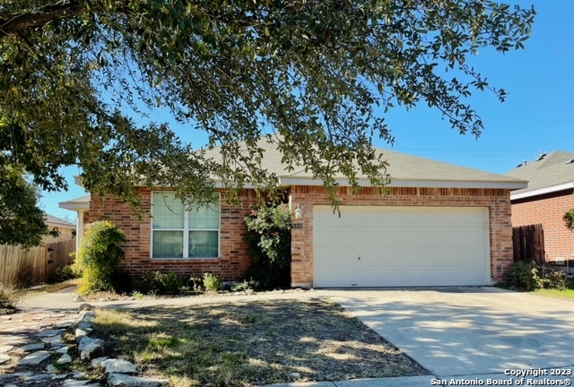 8815 Redwood Bend San Antonio TX 78023