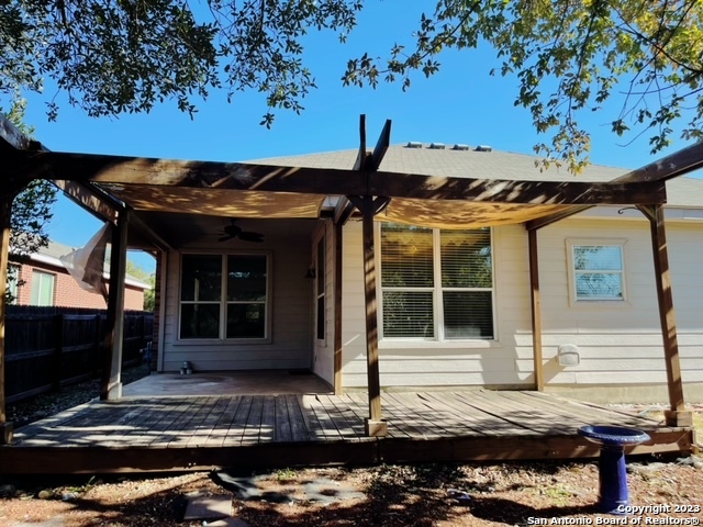 8815 Redwood Bend San Antonio TX 78023