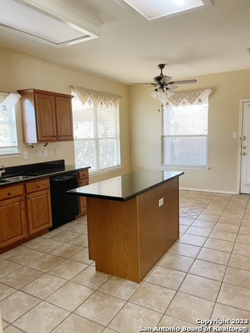 8815 Redwood Bend San Antonio TX 78023