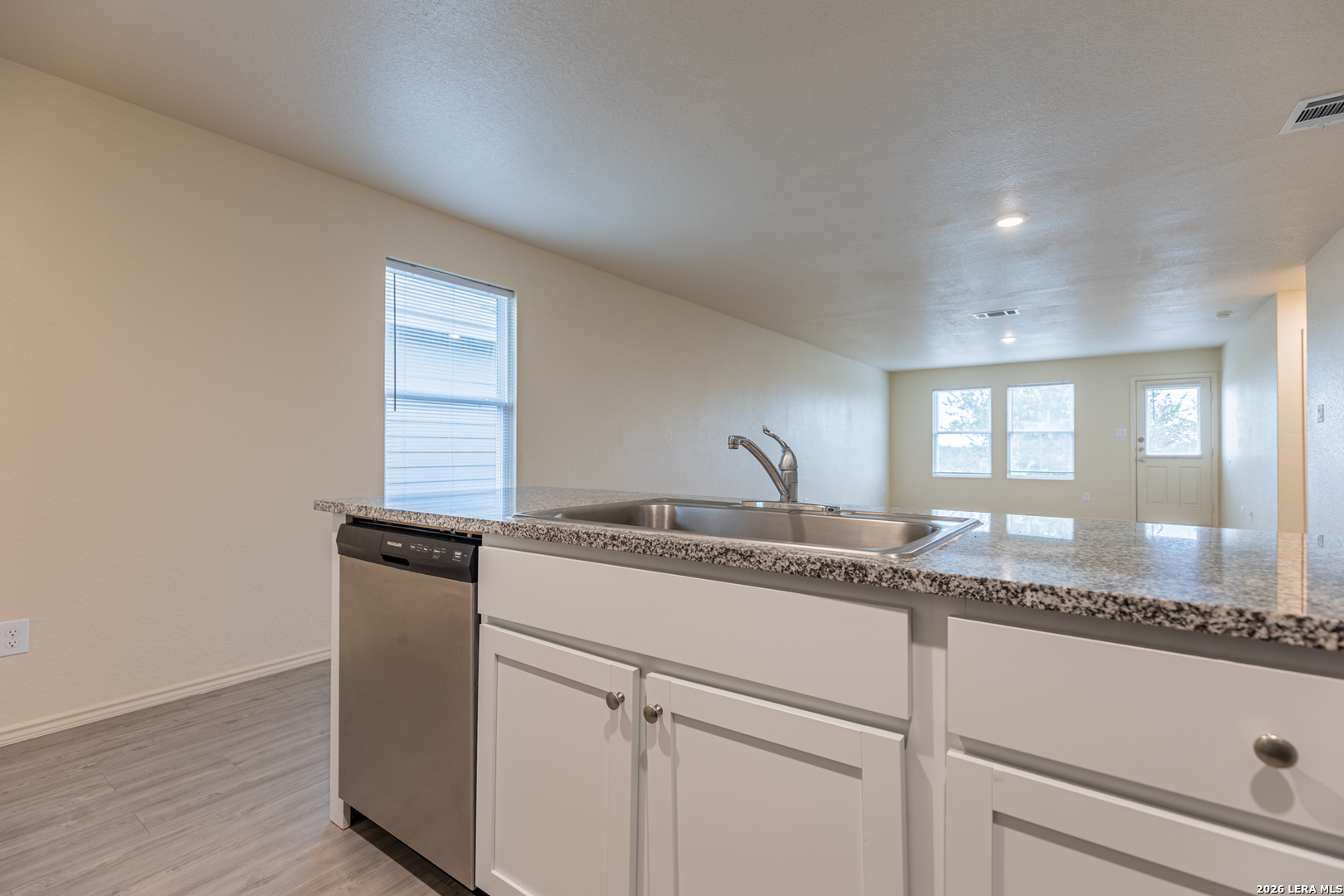 2907 Charpak Drive Converse TX 78109