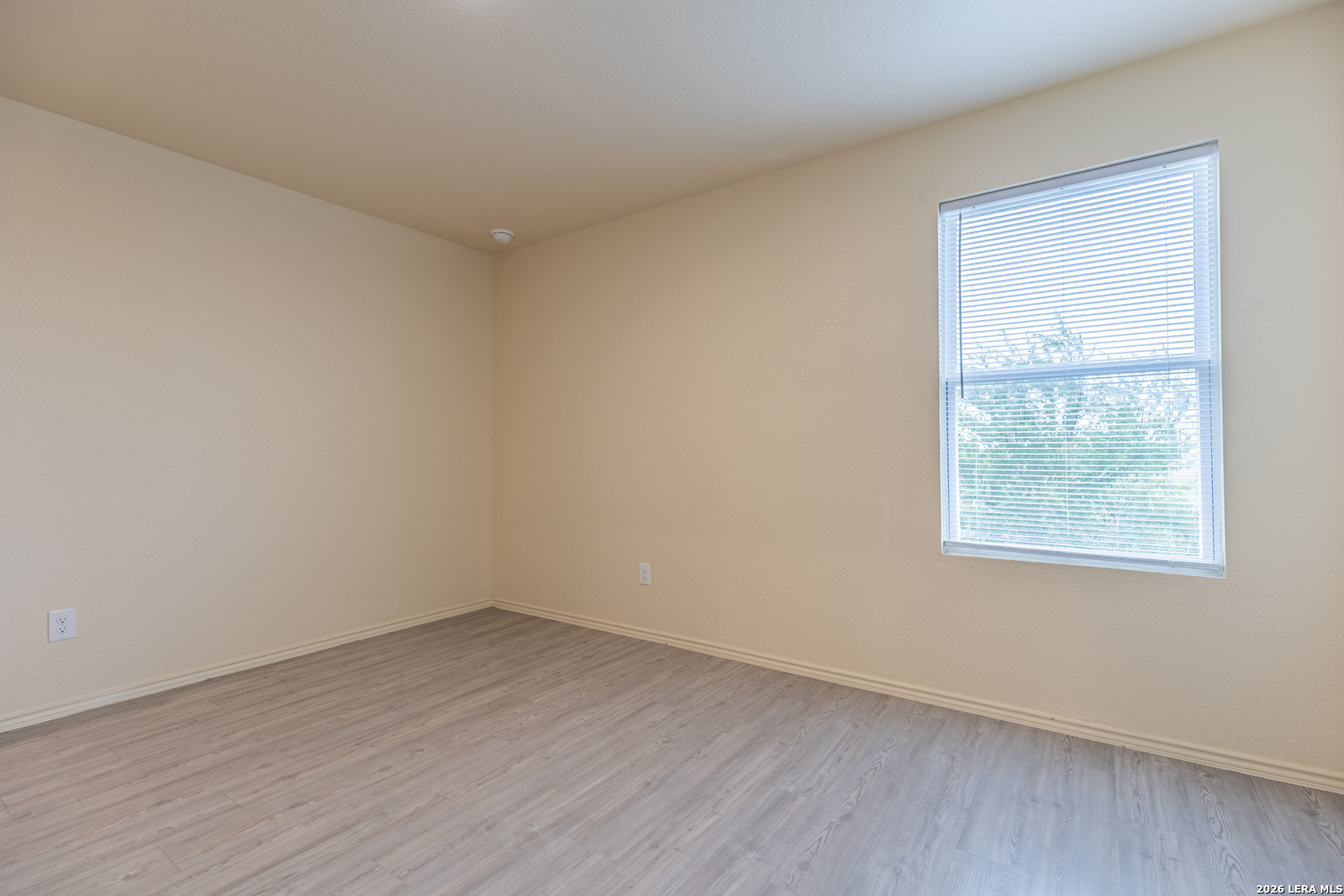 2907 Charpak Drive Converse TX 78109