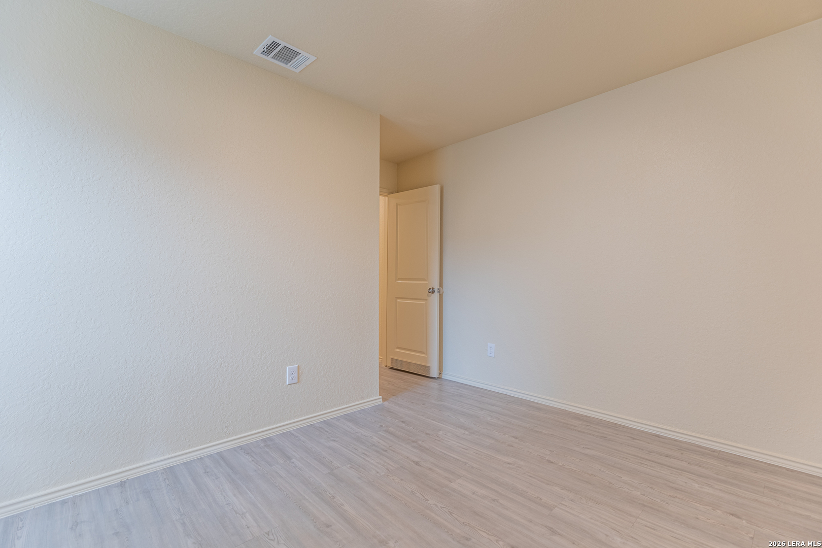 2907 Charpak Drive Converse TX 78109