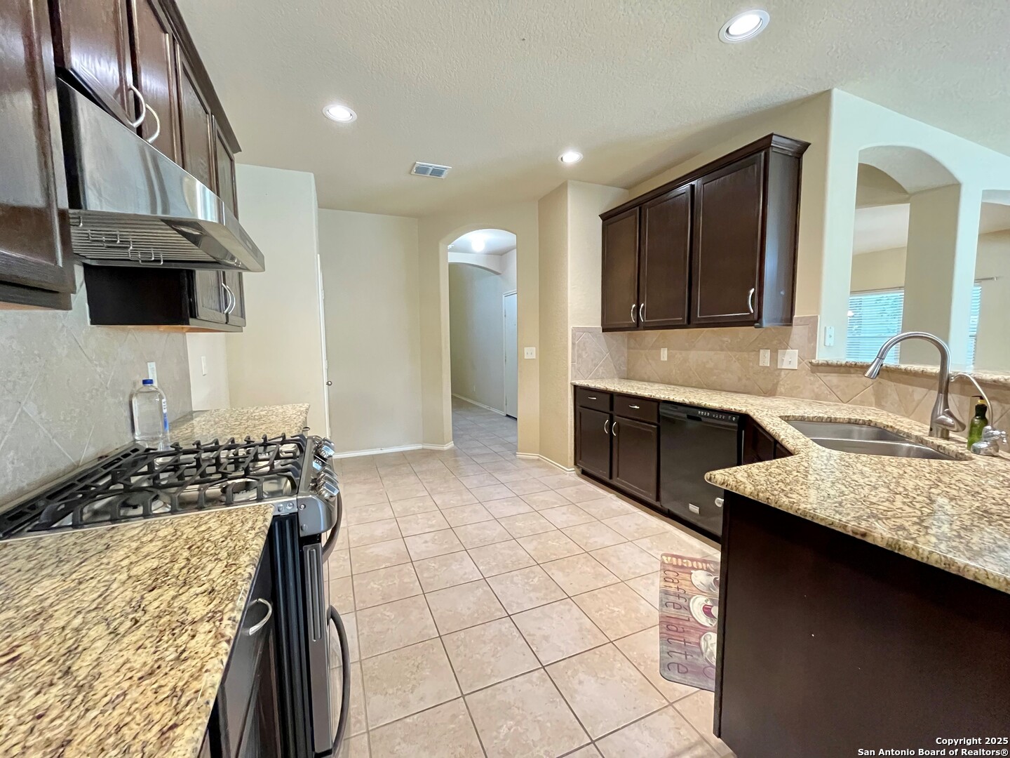 426 Tequila Ranch San Antonio TX 78245