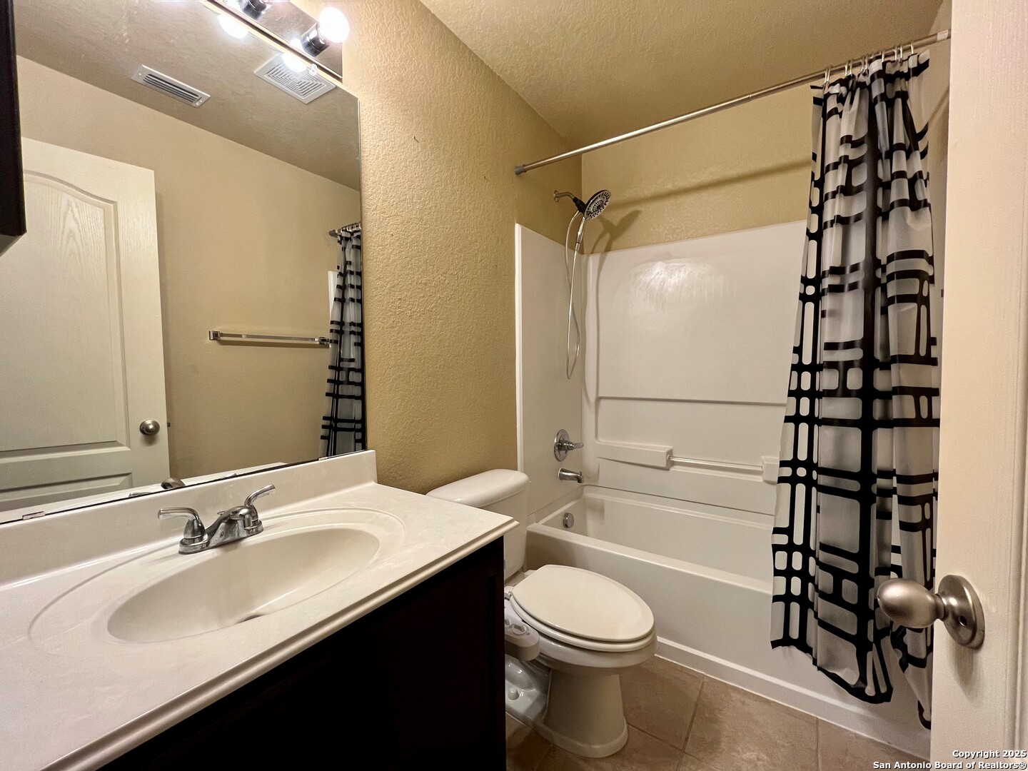 426 Tequila Ranch San Antonio TX 78245
