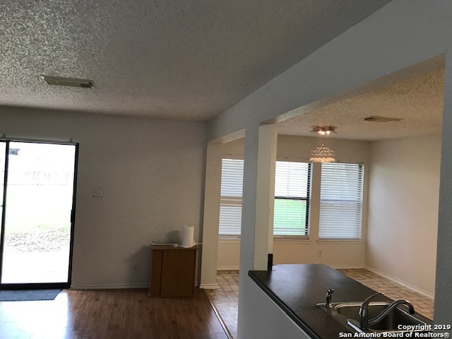 9611 Diamond Stone San Antonio TX 78254