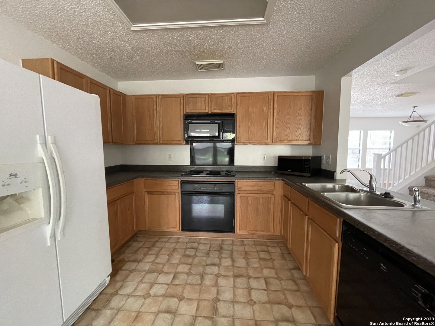 9611 Diamond Stone San Antonio TX 78254