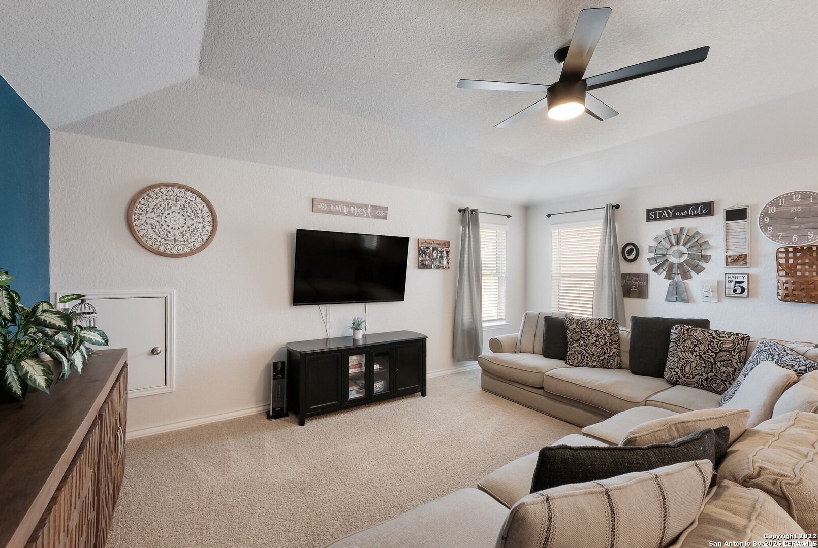 5927 Hindes Stone San Antonio TX 78253