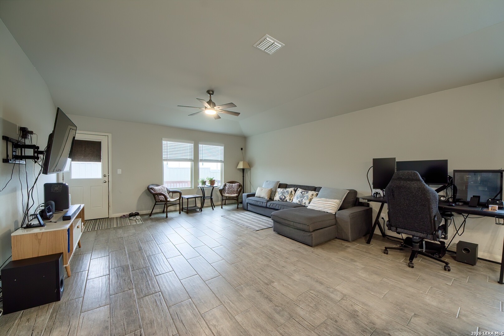 222 High Fence Road San Antonio TX 78253