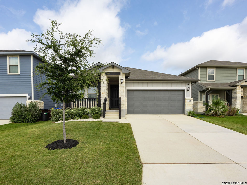4521 Longhorn Crest San Antonio TX 78245