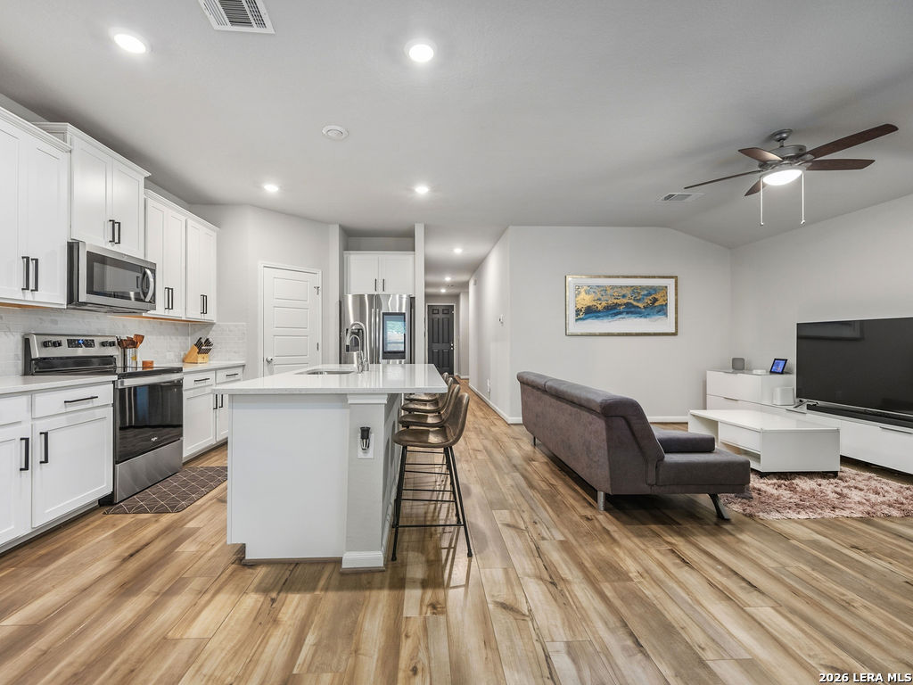 4521 Longhorn Crest San Antonio TX 78245