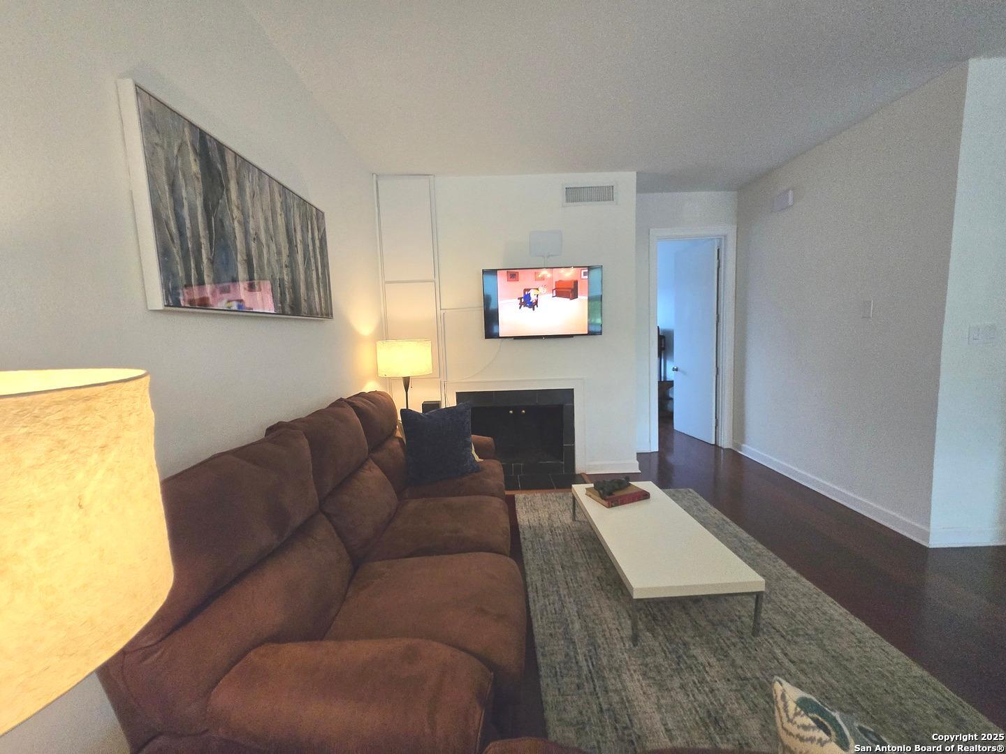 7707 Broadway San Antonio TX 78209