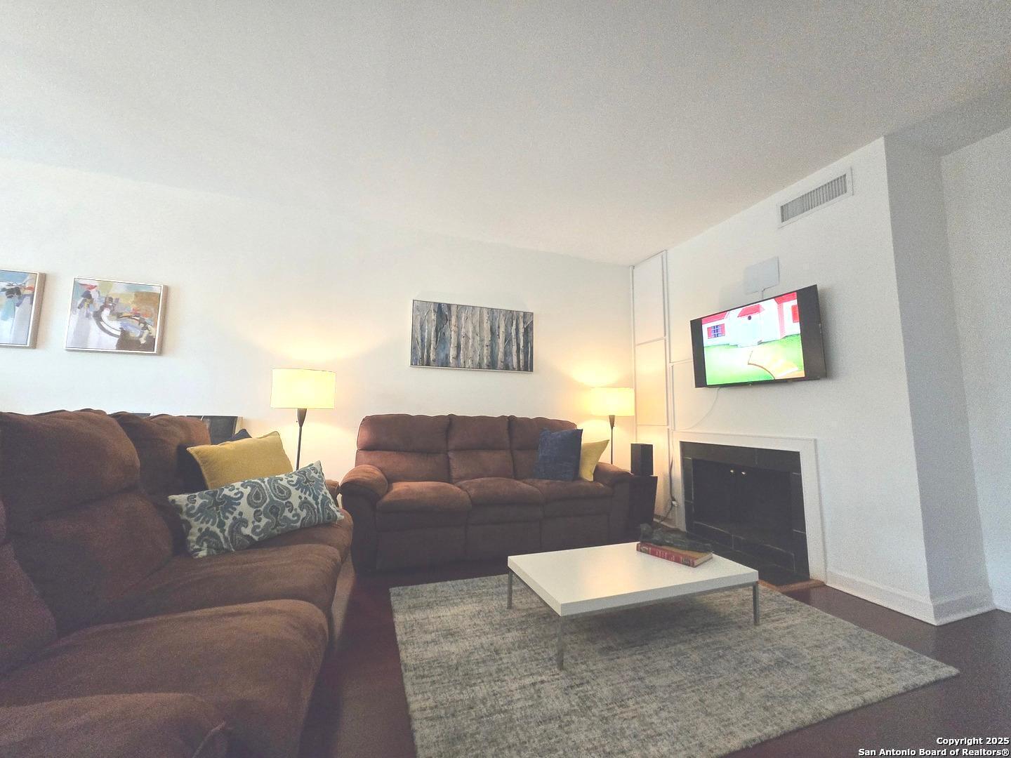 7707 Broadway San Antonio TX 78209