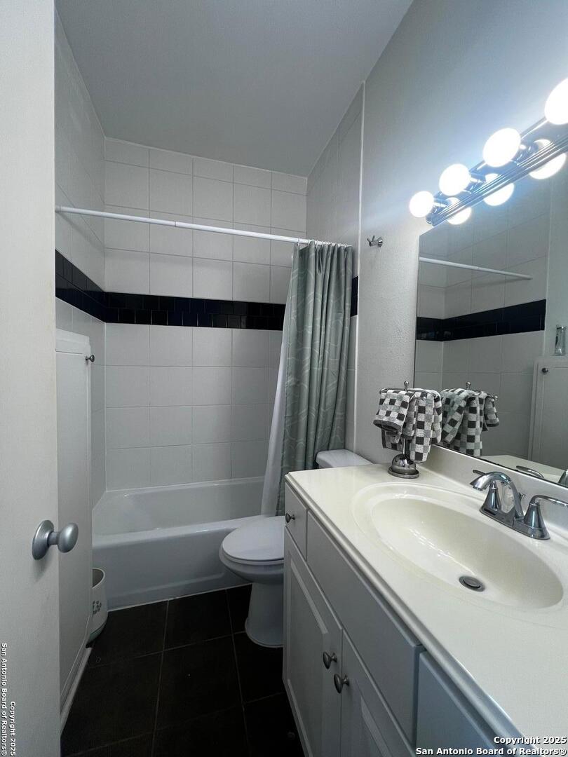 7707 Broadway San Antonio TX 78209