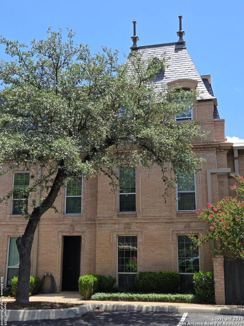 7707 Broadway San Antonio TX 78209