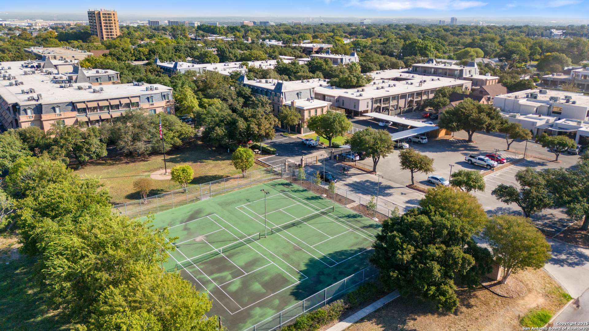 7707 Broadway San Antonio TX 78209