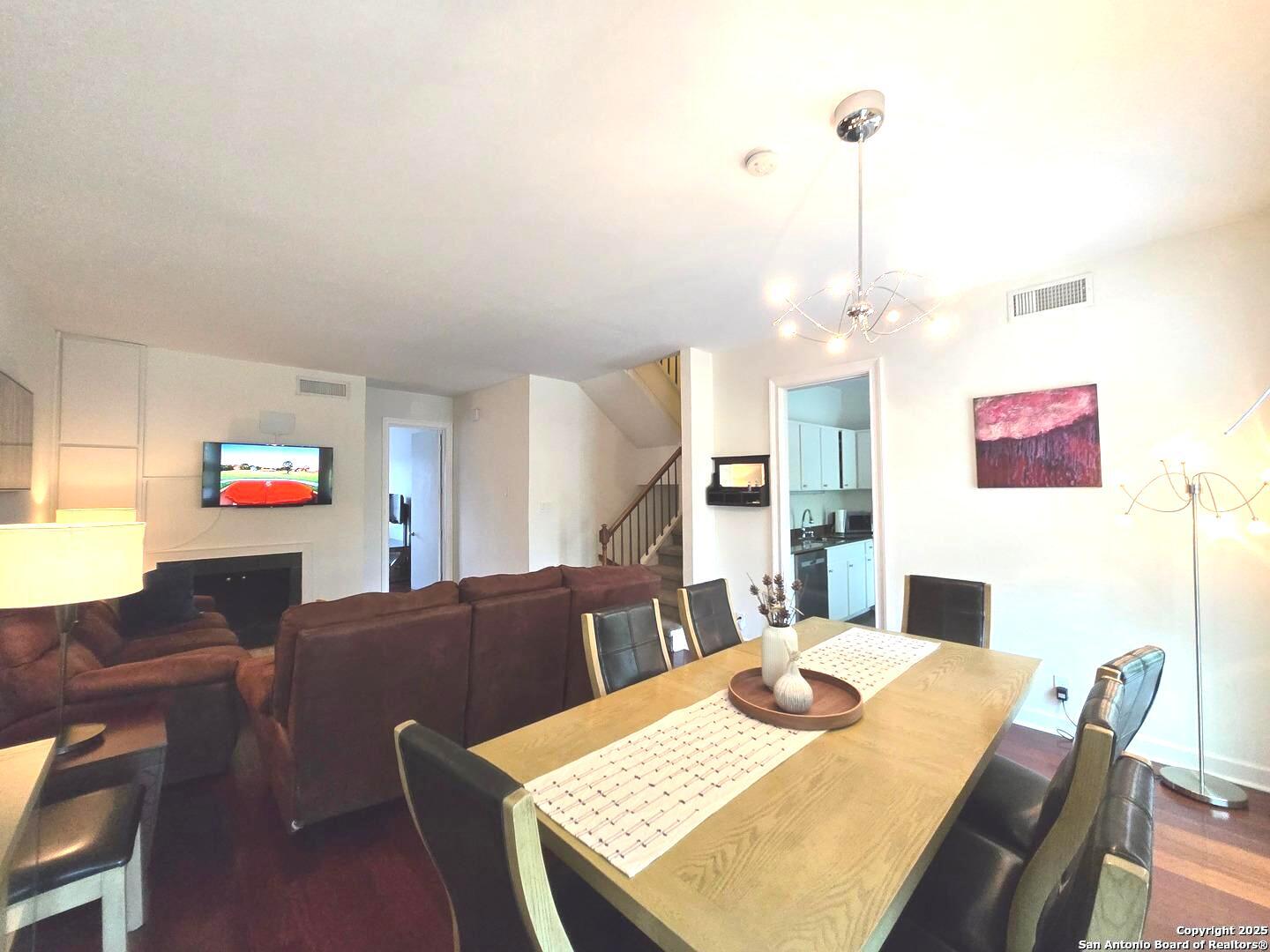 7707 Broadway San Antonio TX 78209