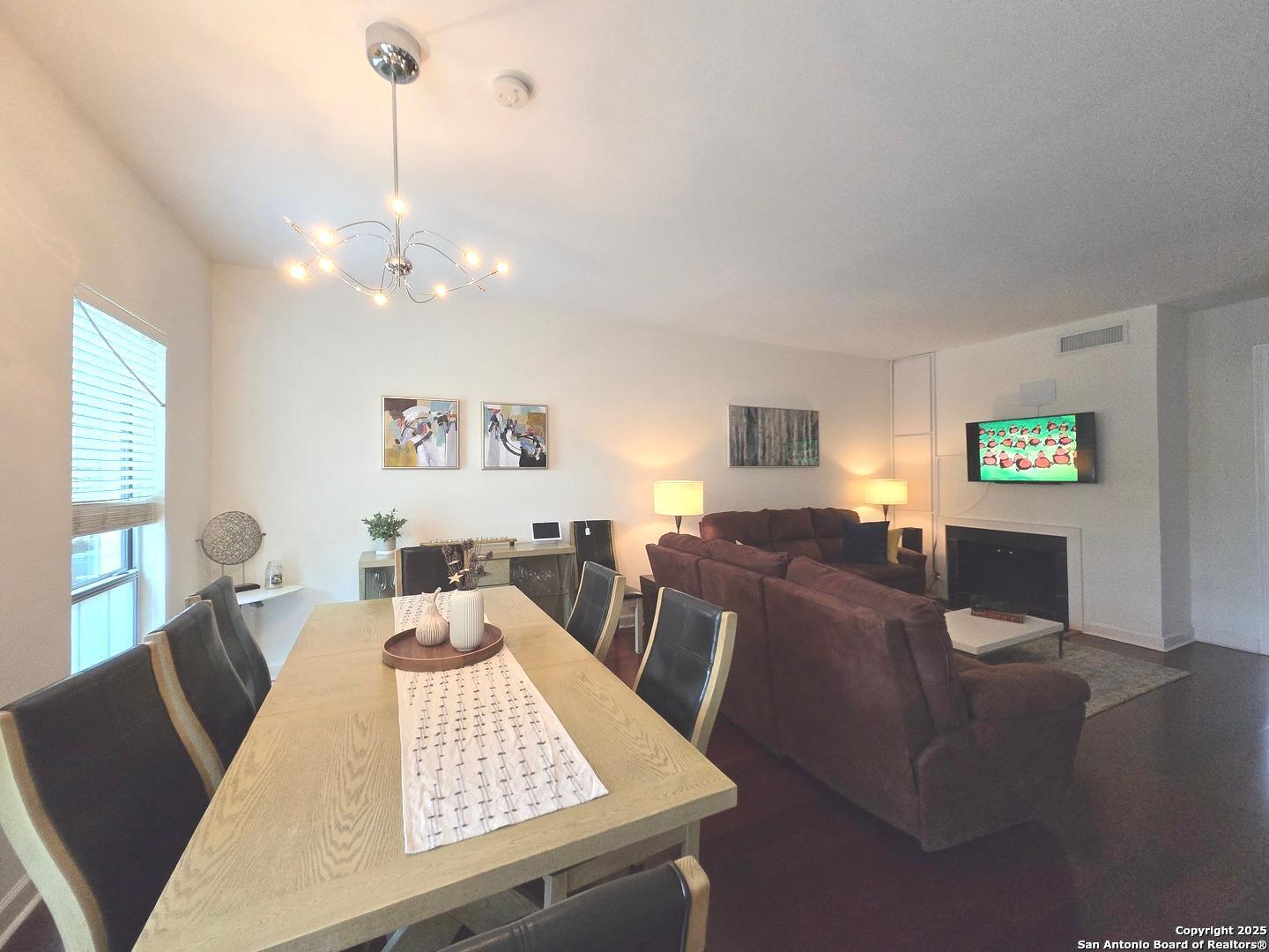 7707 Broadway San Antonio TX 78209