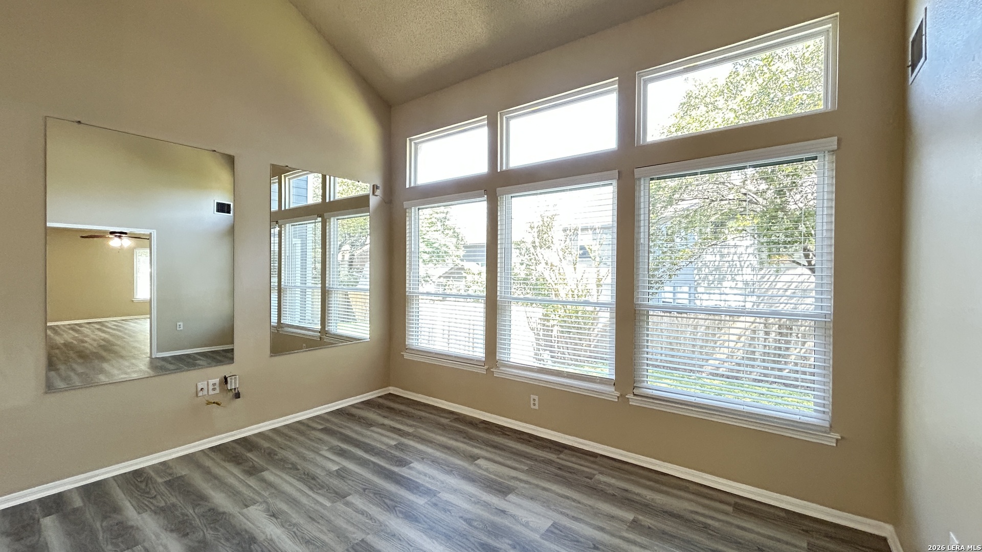 2410 Gem Oak San Antonio TX 78232