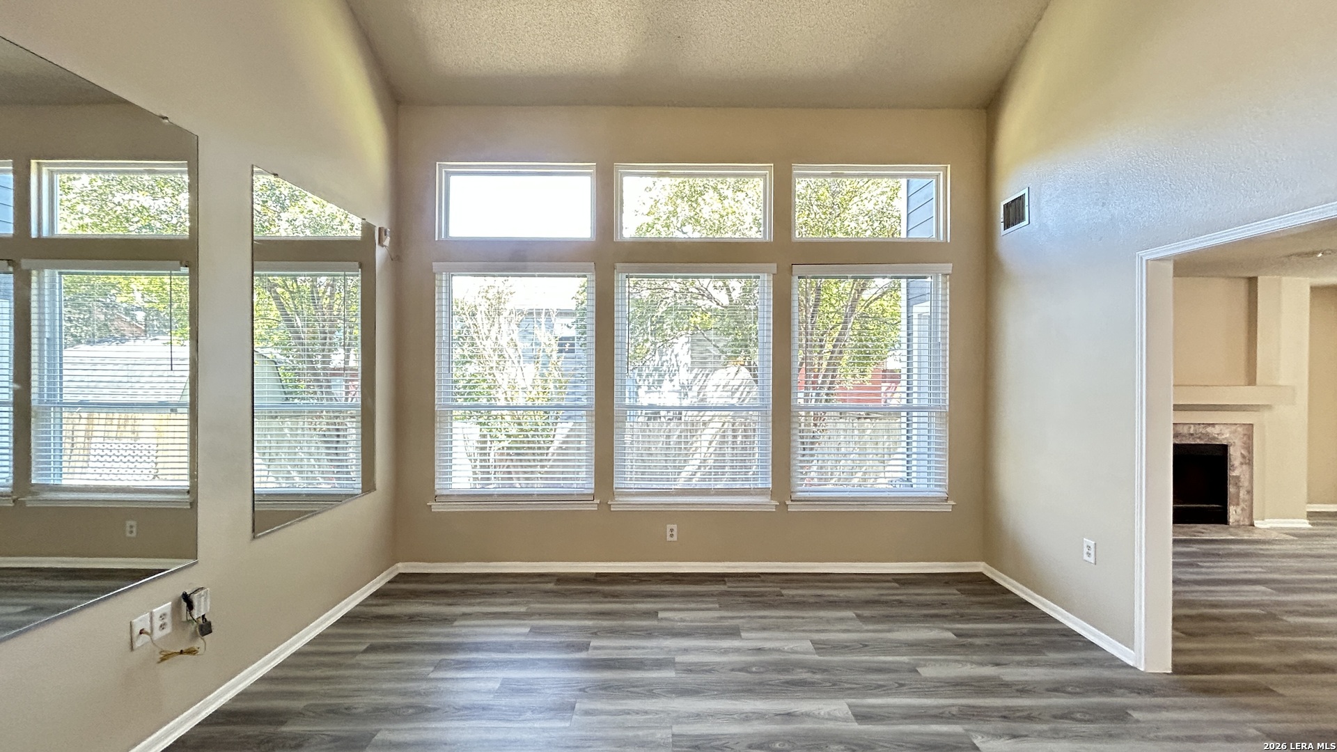 2410 Gem Oak San Antonio TX 78232