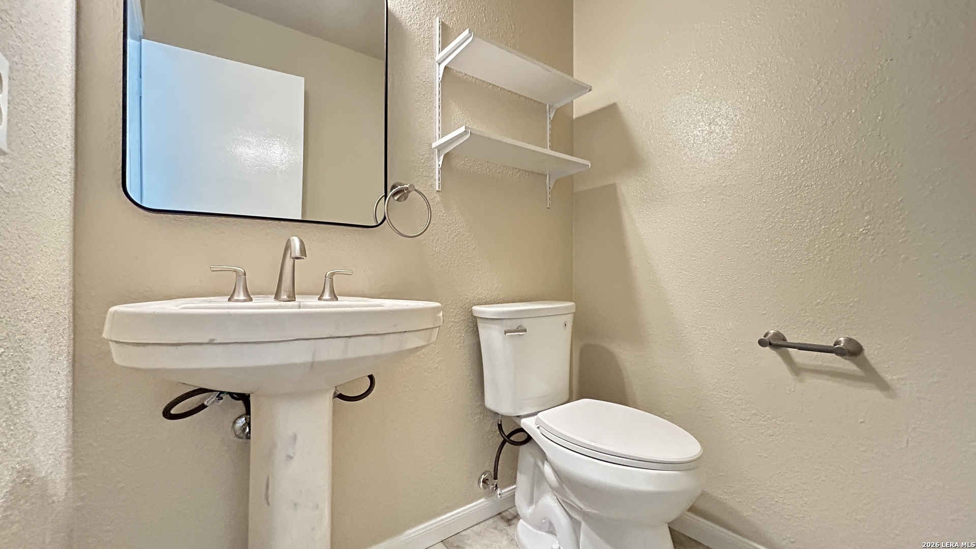 2410 Gem Oak San Antonio TX 78232