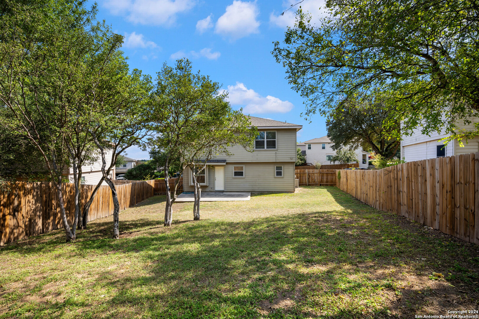 9111 Spiral Woods Universal City TX 78148