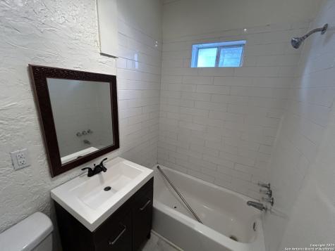 1625 Mccullough Avenue San Antonio TX 78212