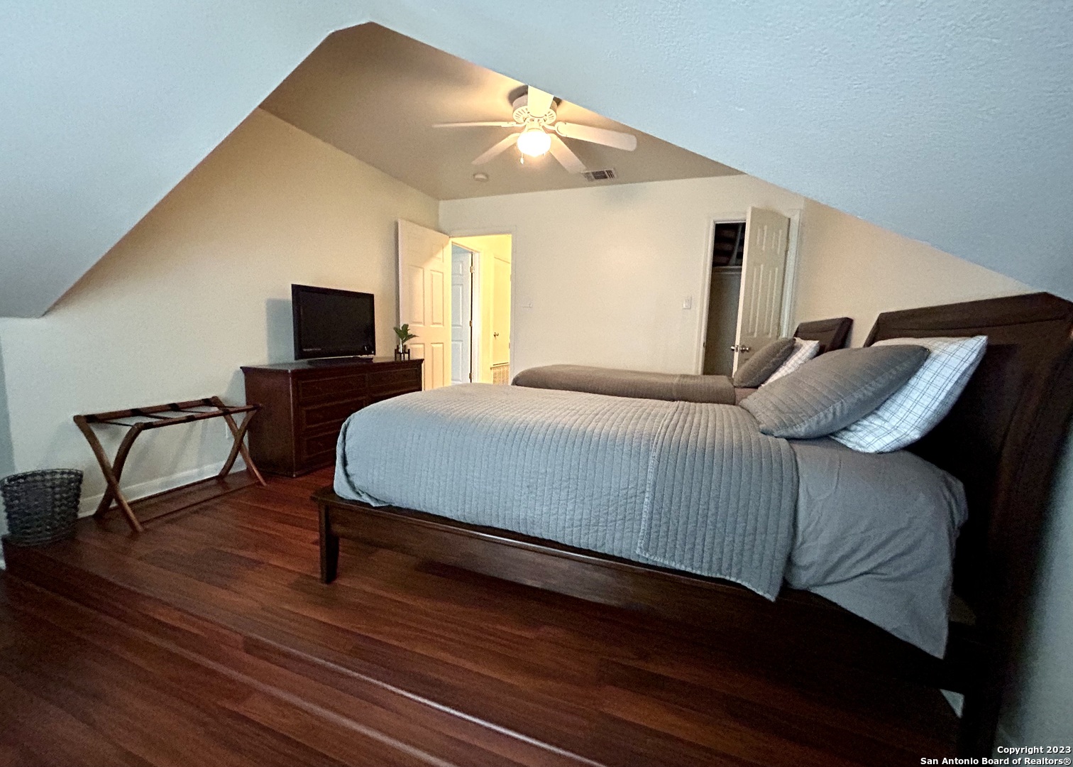 42 Chapel Hill Circle San Antonio TX 78240