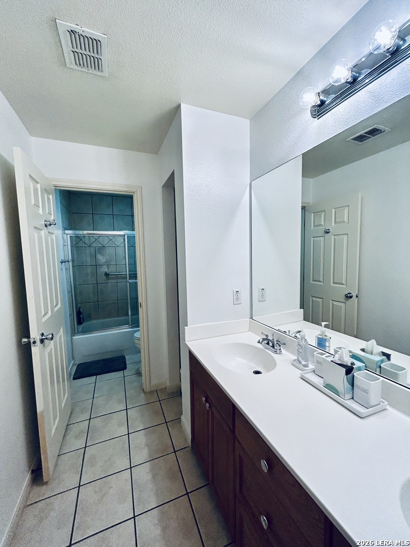 42 Chapel Hill Circle San Antonio TX 78240