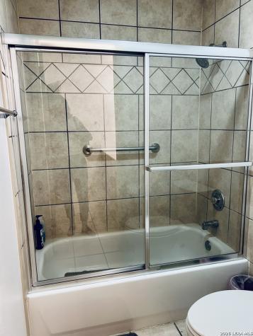 42 Chapel Hill Circle San Antonio TX 78240