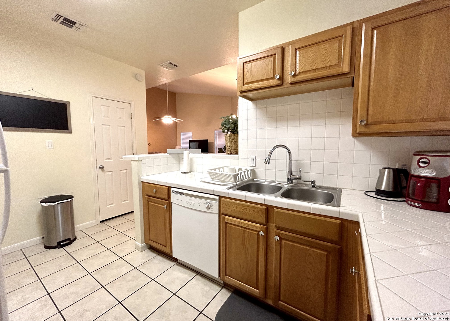 42 Chapel Hill Circle San Antonio TX 78240
