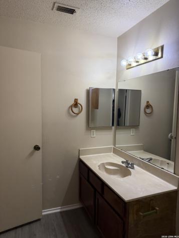 6806 Betty Levy San Antonio TX 78227