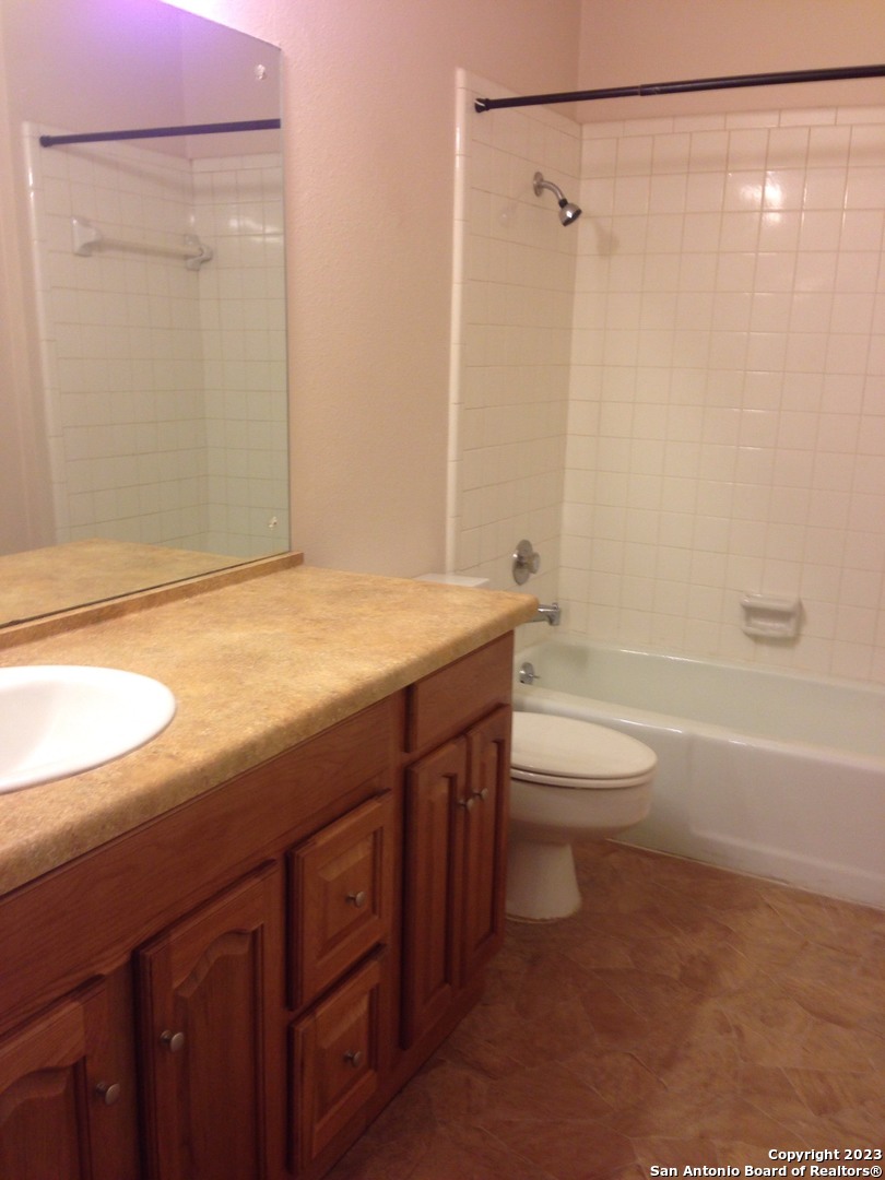 4002 Glenrock Drive San Antonio TX 78240
