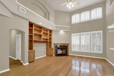 21107 Paradise Pass Garden Ridge TX 78266