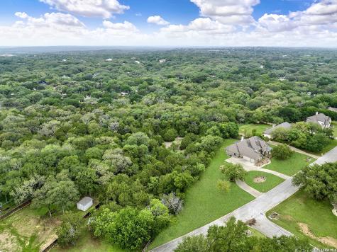21107 Paradise Pass Garden Ridge TX 78266