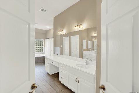 21107 Paradise Pass Garden Ridge TX 78266