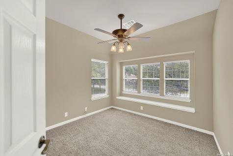 21107 Paradise Pass Garden Ridge TX 78266