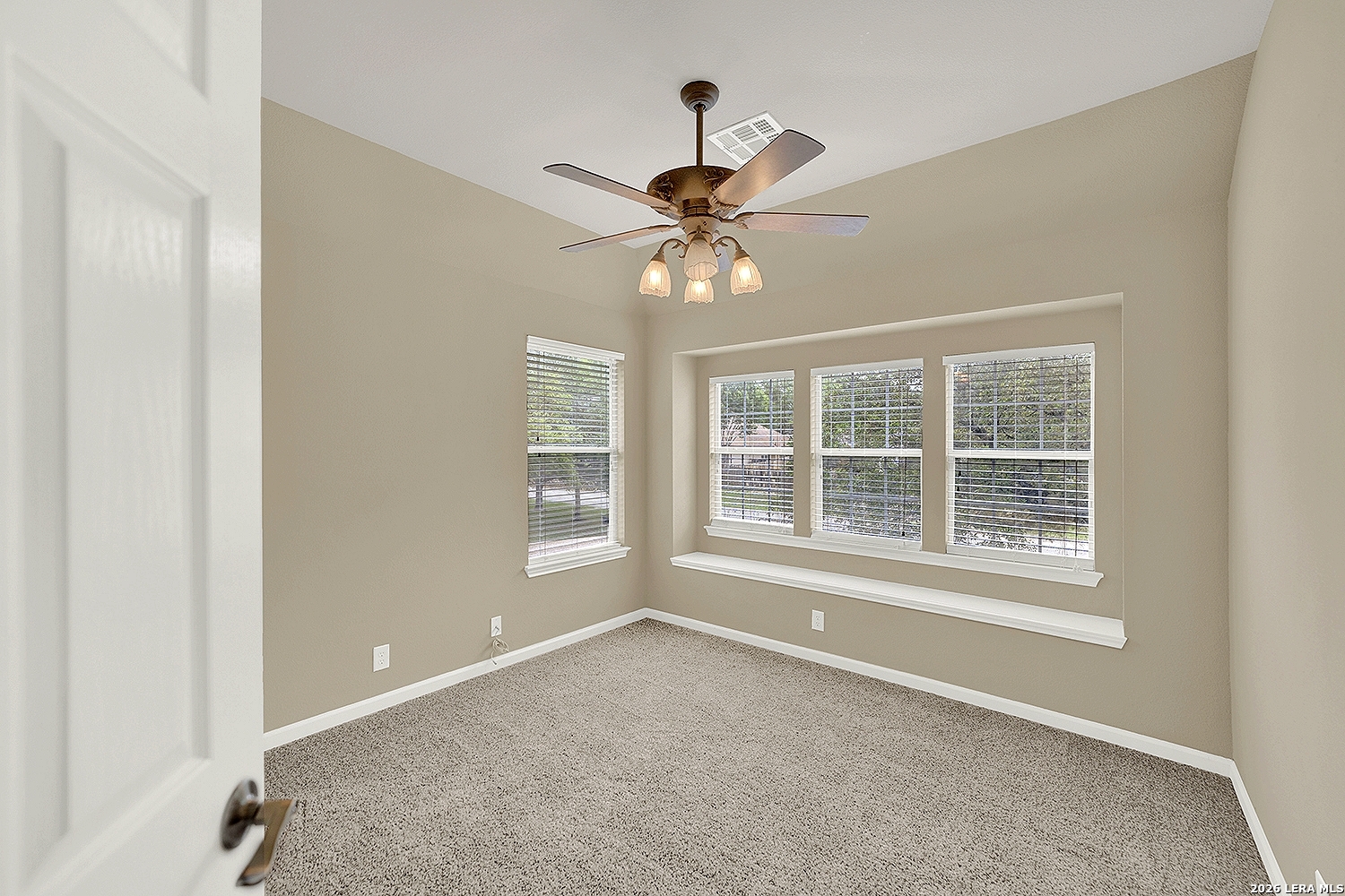 21107 Paradise Pass Garden Ridge TX 78266